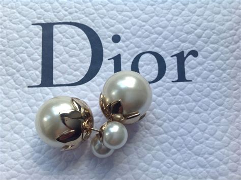 dior earing 2015|christian mise en Dior earrings.